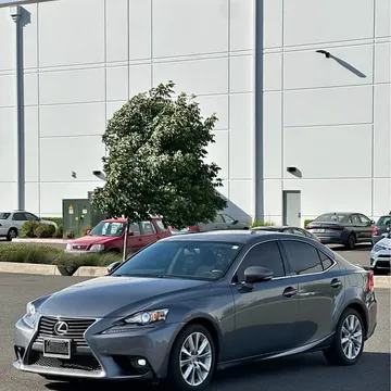 2016 Lexus IS 200t