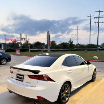 2016 Lexus IS 200t Sedan