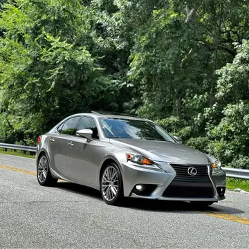 2016 Lexus IS 200t Sedan 4D