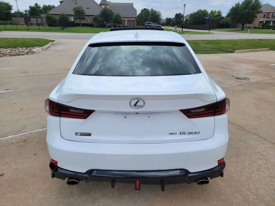 2016 Lexus IS 3rd Gen - Image 5 of 15
