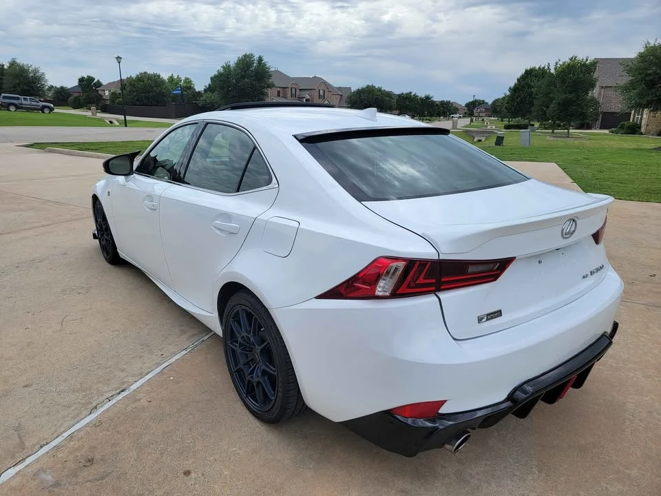 2016 Lexus IS 3rd Gen - Image 8 of 15