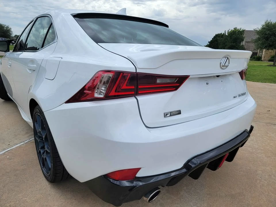 2016 Lexus IS 3rd Gen - Image 9 of 15
