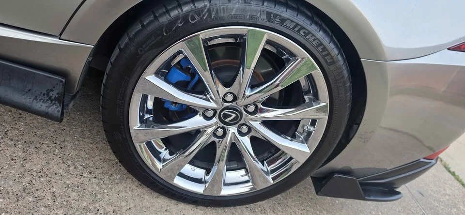 2016 Lexus IS 3rd Gen - Image 15 of 18