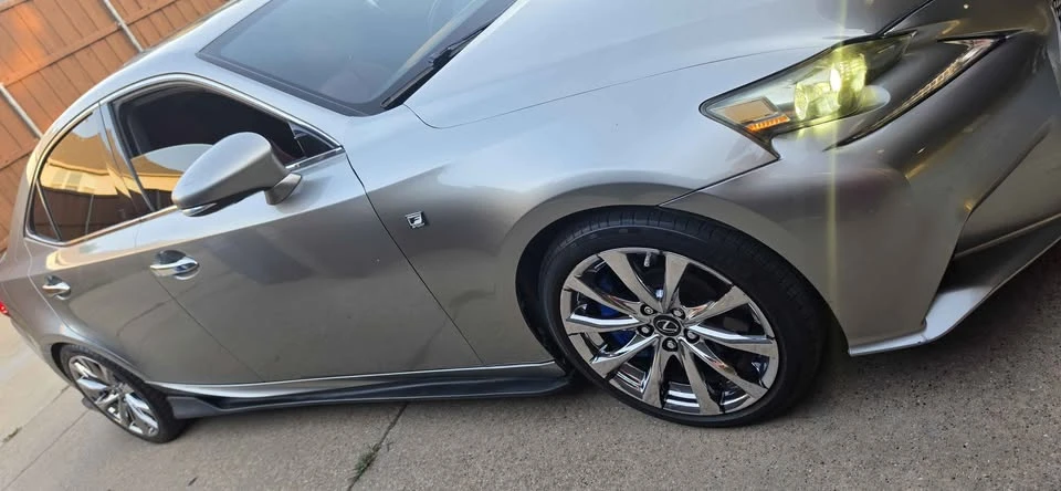 2016 Lexus IS 3rd Gen - Image 8 of 18