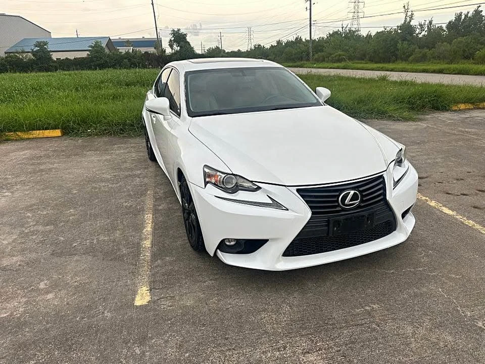 2016 Lexus IS 3rd Gen - Image 3 of 9