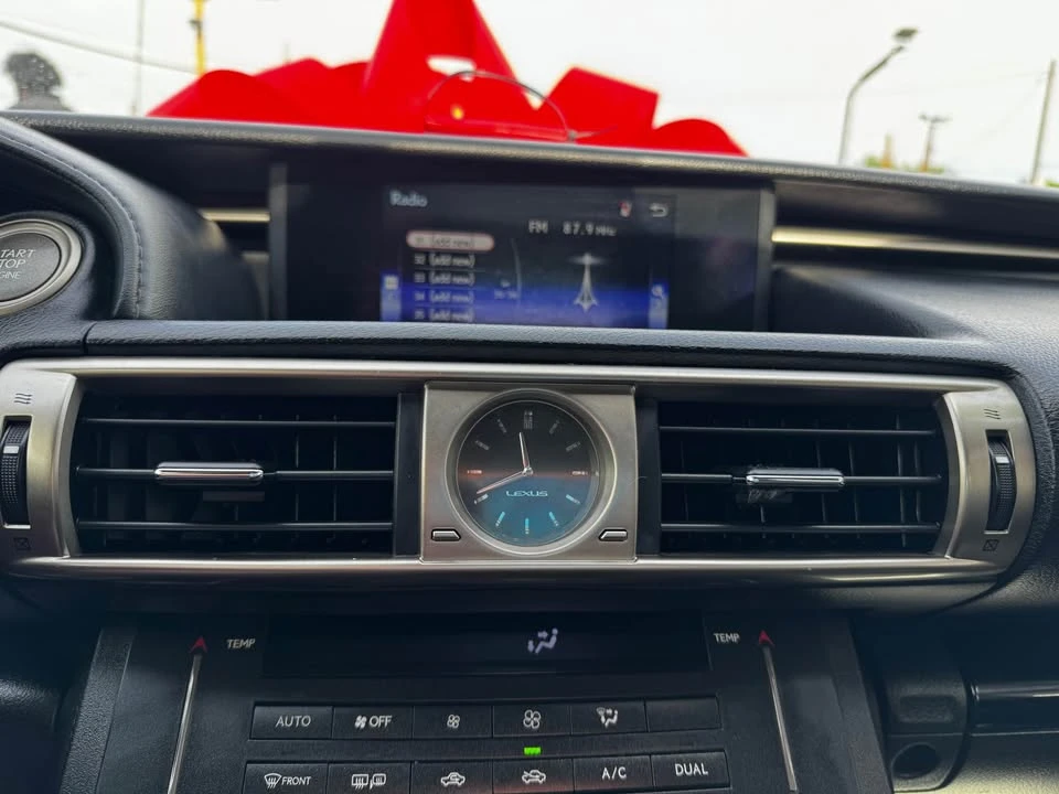 2016 Lexus IS 3rd Gen - Image 19 of 19