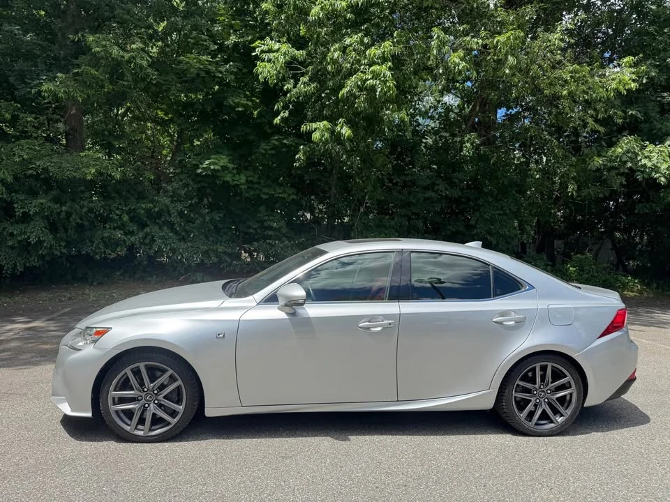 2016 Lexus IS 3rd Gen - Image 4 of 20