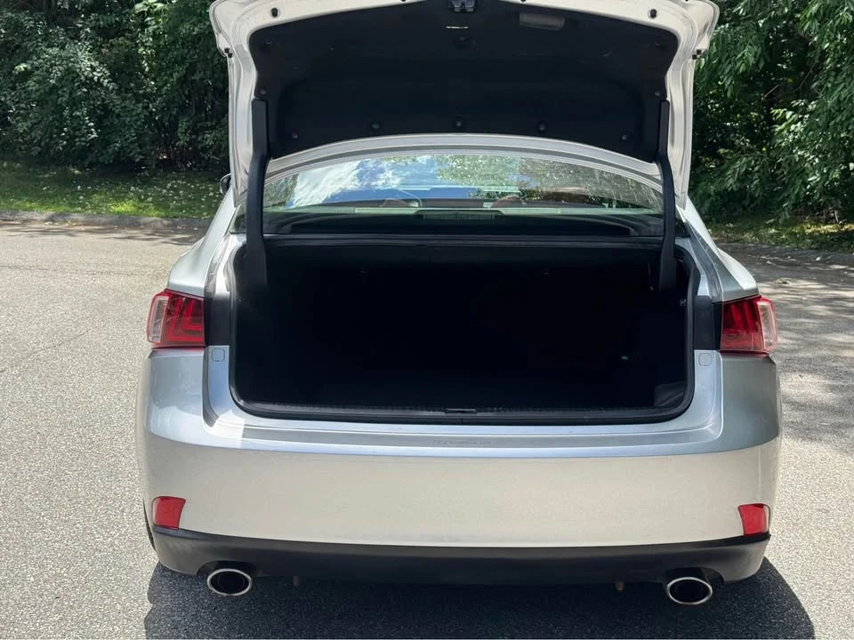 2016 Lexus IS 3rd Gen - Image 7 of 20