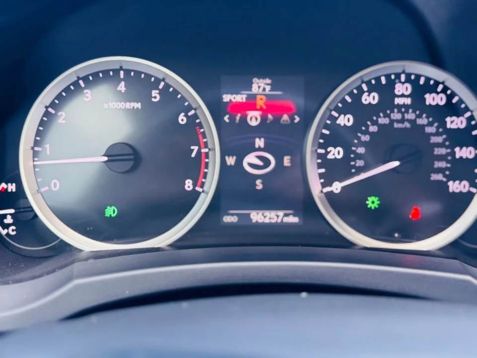2016 Lexus IS 3rd Gen - Image 6 of 11