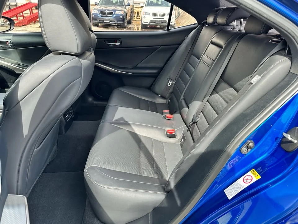 2016 Lexus IS 3rd Gen - Image 8 of 19
