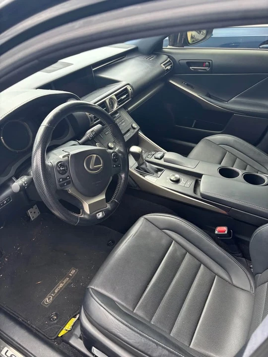 2016 Lexus IS 3rd Gen - Image 4 of 6