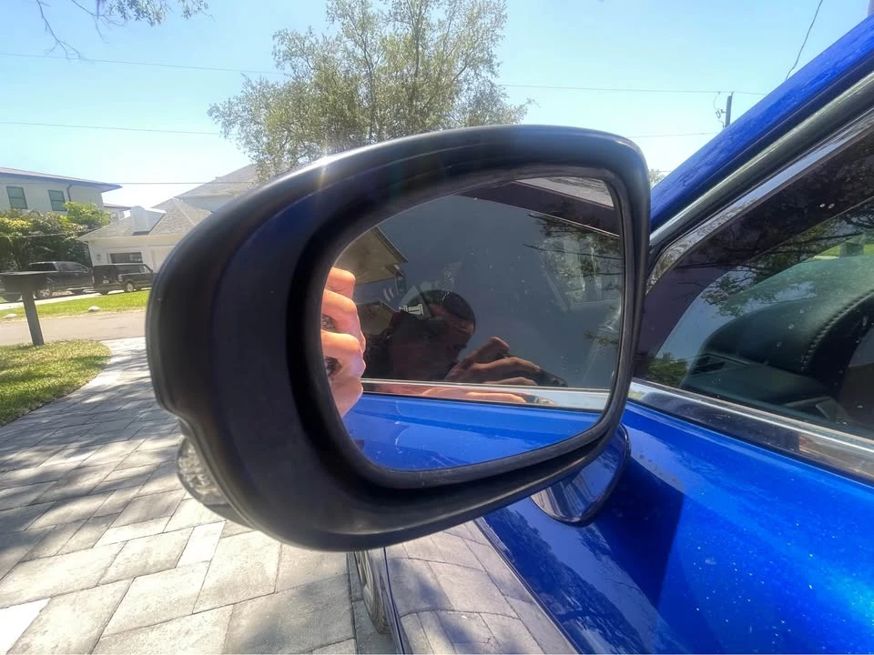 2016 Lexus IS 3rd Gen - Image 17 of 20
