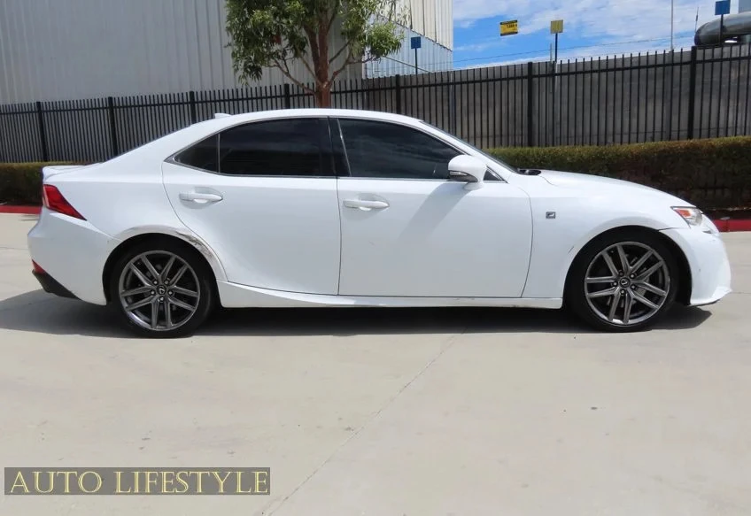 2016 Lexus IS 3rd Gen - Image 10 of 31