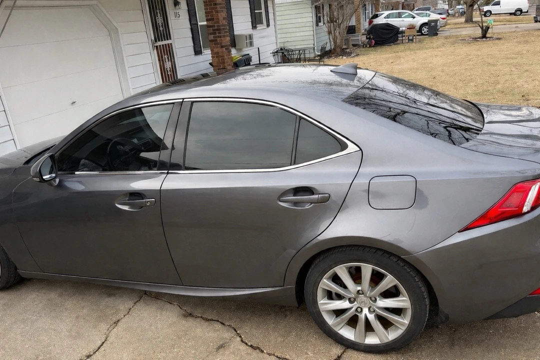 2016 Lexus IS 3rd Gen - Image 4 of 7