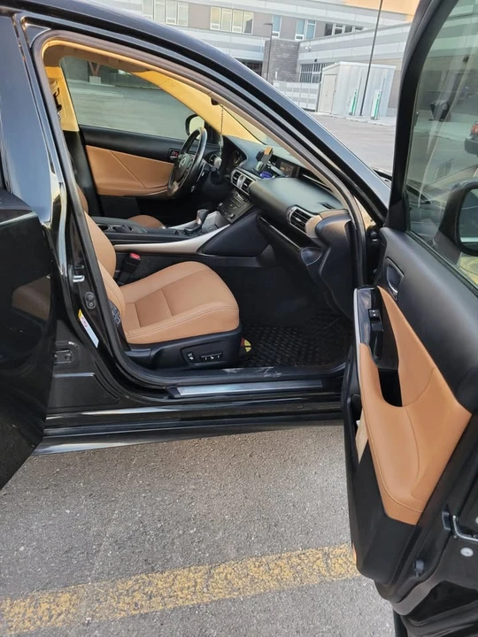 2016 Lexus IS 3rd Gen - Image 11 of 11