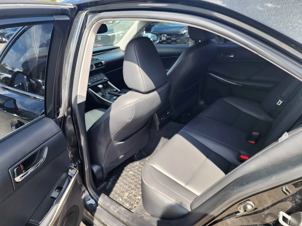 2016 Lexus IS 3rd Gen - Image 7 of 15