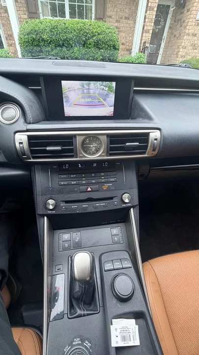 2016 Lexus IS 3rd Gen - Image 14 of 20