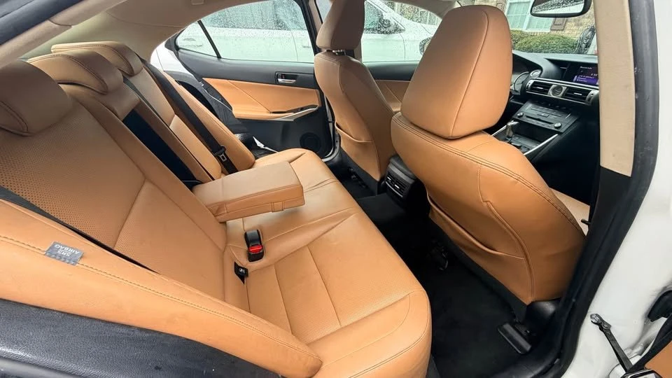 2016 Lexus IS 3rd Gen - Image 11 of 20