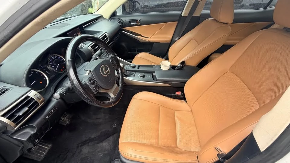 2016 Lexus IS 3rd Gen - Image 8 of 20