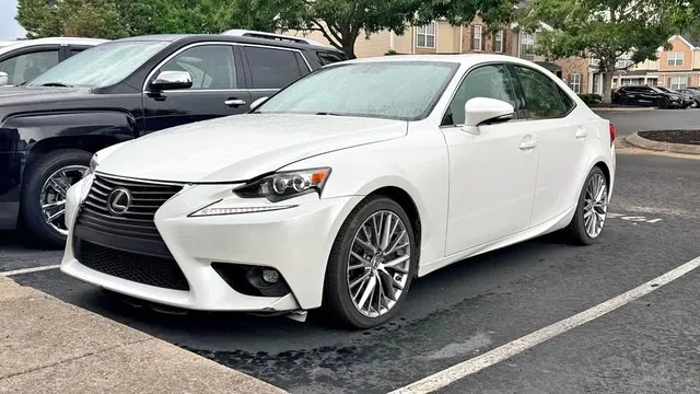 2016 Lexus IS300 AWD