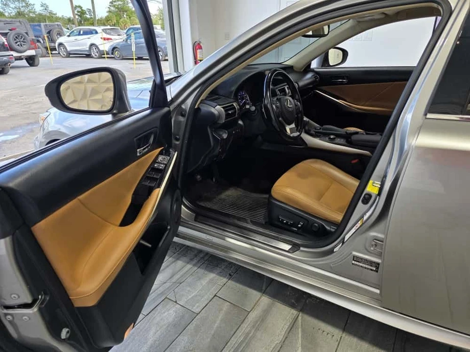 2016 Lexus IS 3rd Gen - Image 20 of 21