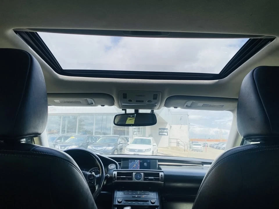 2016 Lexus IS 3rd Gen - Image 5 of 13