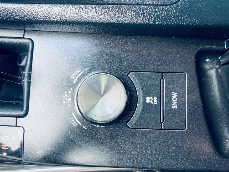 2016 Lexus IS 3rd Gen - Image 11 of 13