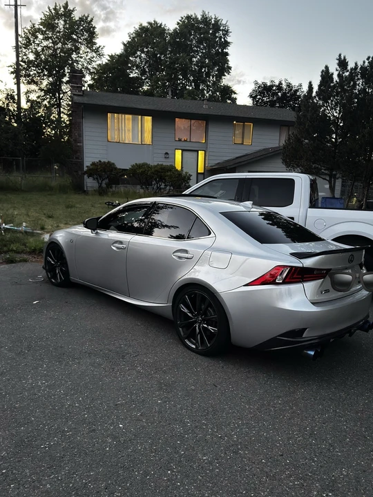 2016 Lexus IS 3rd Gen - Image 4 of 10