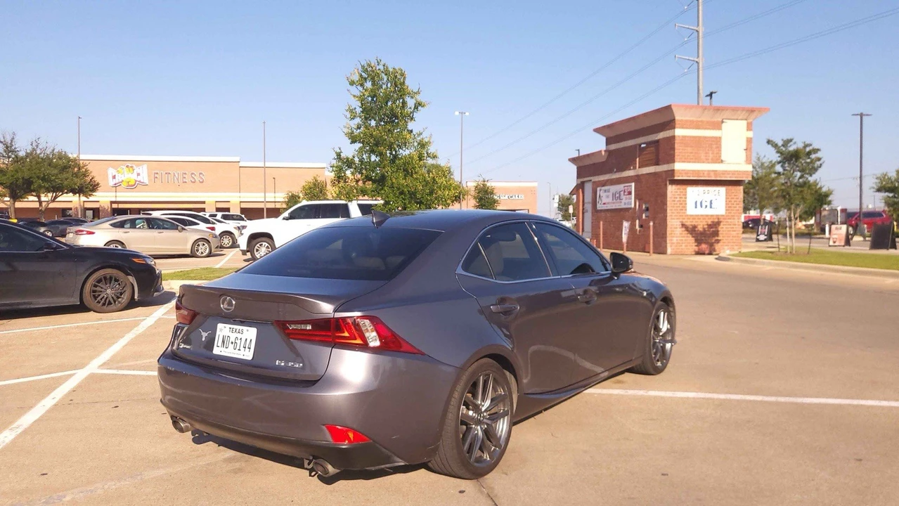 2016 Lexus IS 3rd Gen - Image 3 of 16