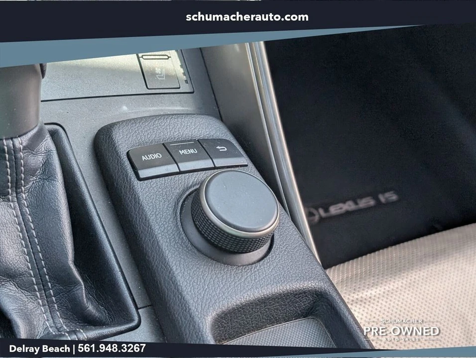 2016 Lexus IS 3rd Gen - Image 23 of 29