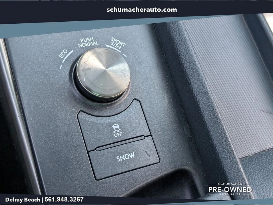 2016 Lexus IS 3rd Gen - Image 24 of 29