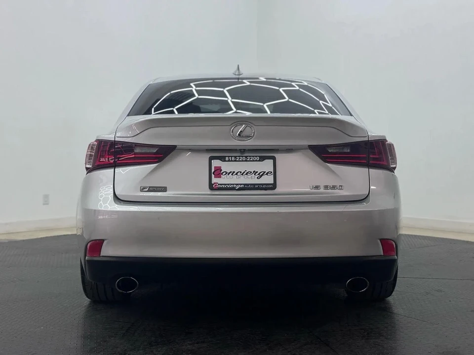 2016 Lexus IS 3rd Gen - Image 5 of 21