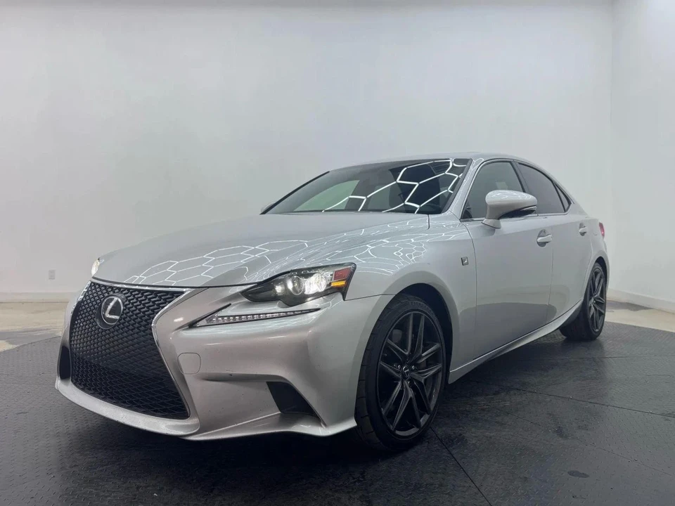 2016 Lexus IS 3rd Gen - Image 8 of 21