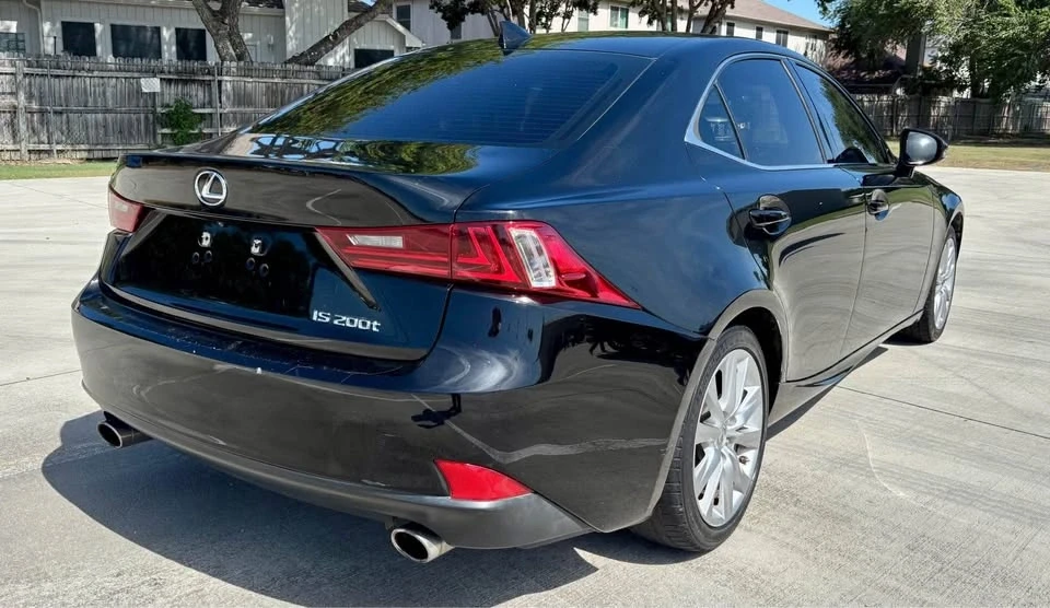 2016 Lexus IS 3rd Gen - Image 4 of 10
