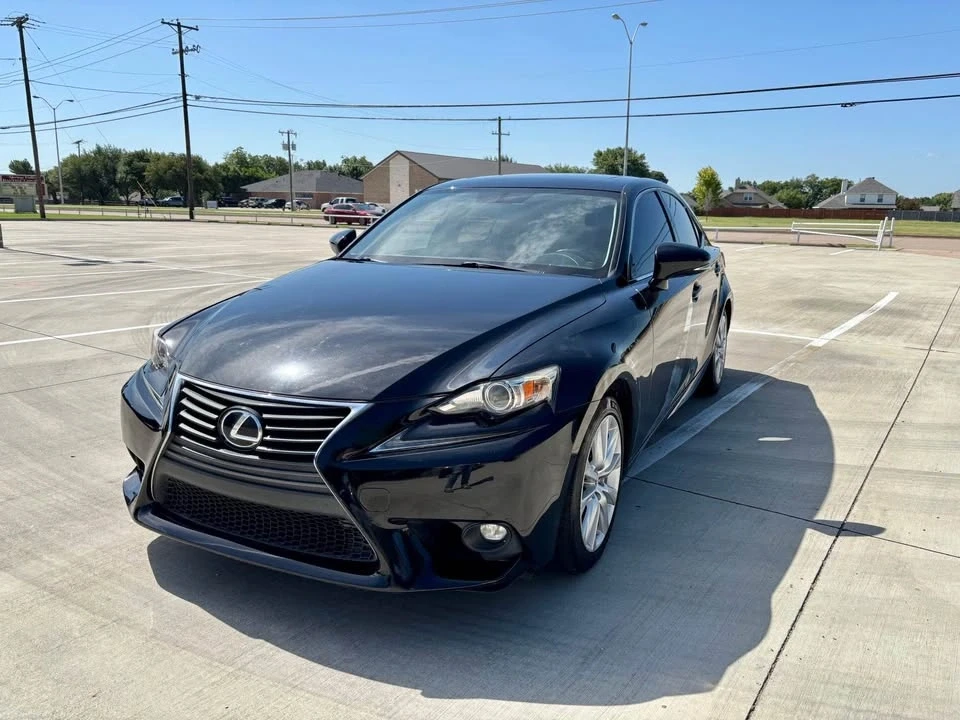 2016 Lexus IS 3rd Gen - Image 9 of 10
