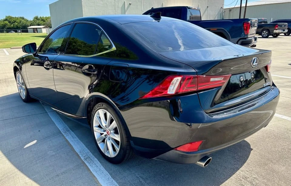 2016 Lexus IS 3rd Gen - Image 6 of 10