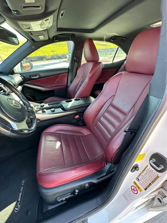 2016 Lexus IS 3rd Gen - Image 5 of 7