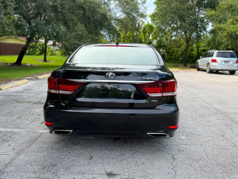 2016 Lexus LS 4th Gen - Image 3 of 7
