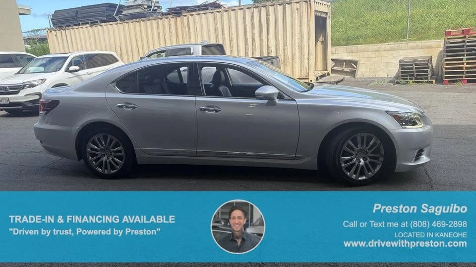 2016 Lexus LS 4th Gen - Image 8 of 19