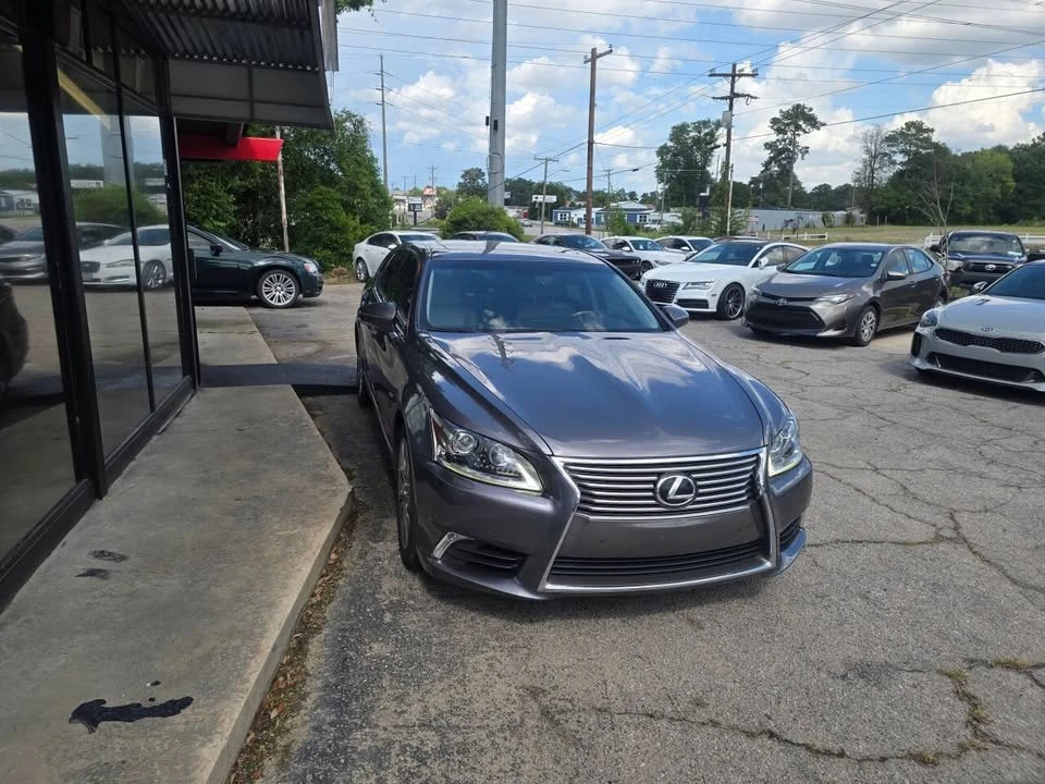2016 Lexus LS 4th Gen - Image 3 of 15