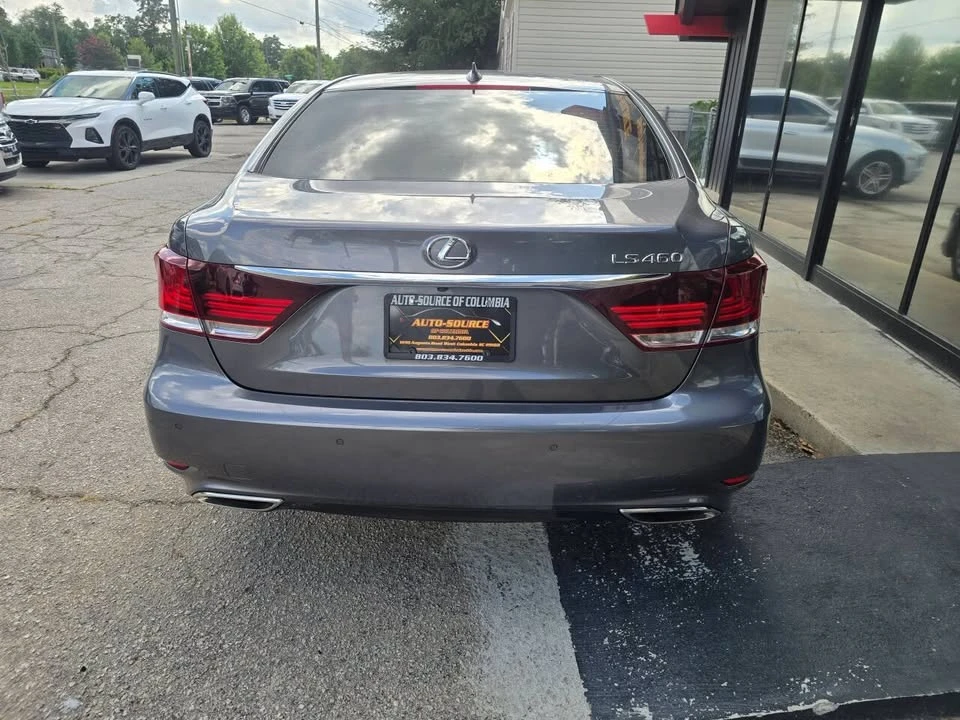 2016 Lexus LS 4th Gen - Image 5 of 15