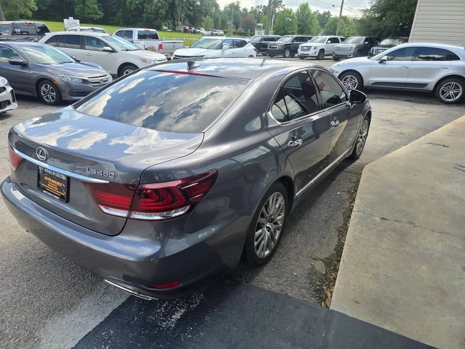 2016 Lexus LS 4th Gen - Image 4 of 15