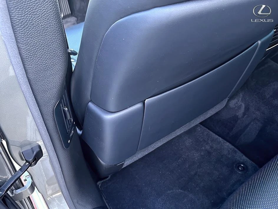2016 Lexus LS 4th Gen - Image 20 of 20