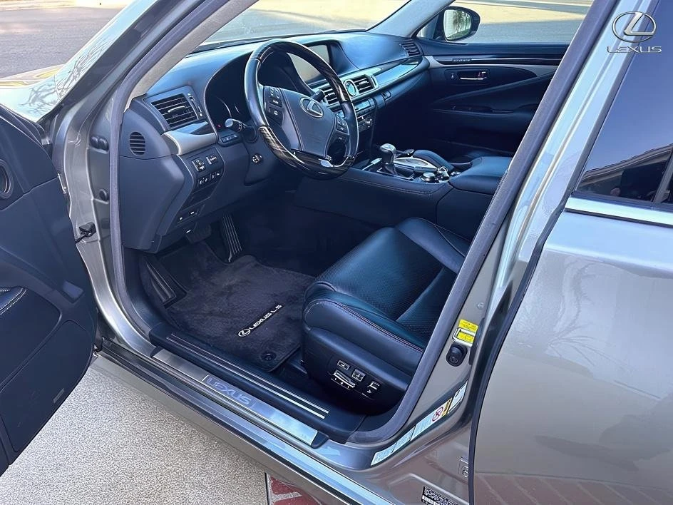 2016 Lexus LS 4th Gen - Image 6 of 20