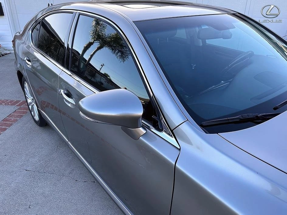 2016 Lexus LS 4th Gen - Image 5 of 20