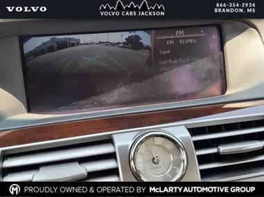 2016 Lexus LS 4th Gen - Image 16 of 20