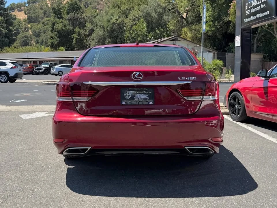 2016 Lexus LS 4th Gen - Image 7 of 20