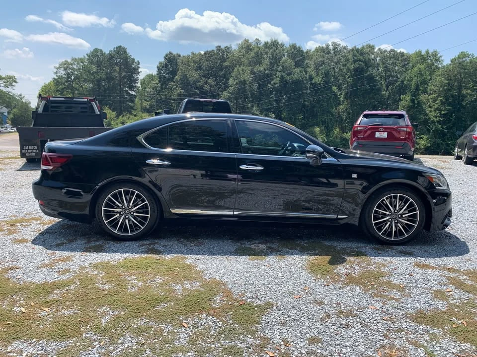 2016 Lexus LS 4th Gen - Image 4 of 13