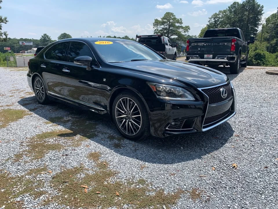 2016 Lexus LS 4th Gen - Image 5 of 13