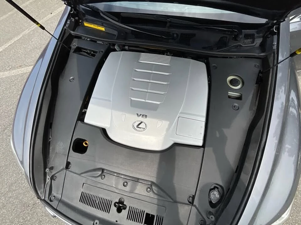 2016 Lexus LS 4th Gen - Image 5 of 20